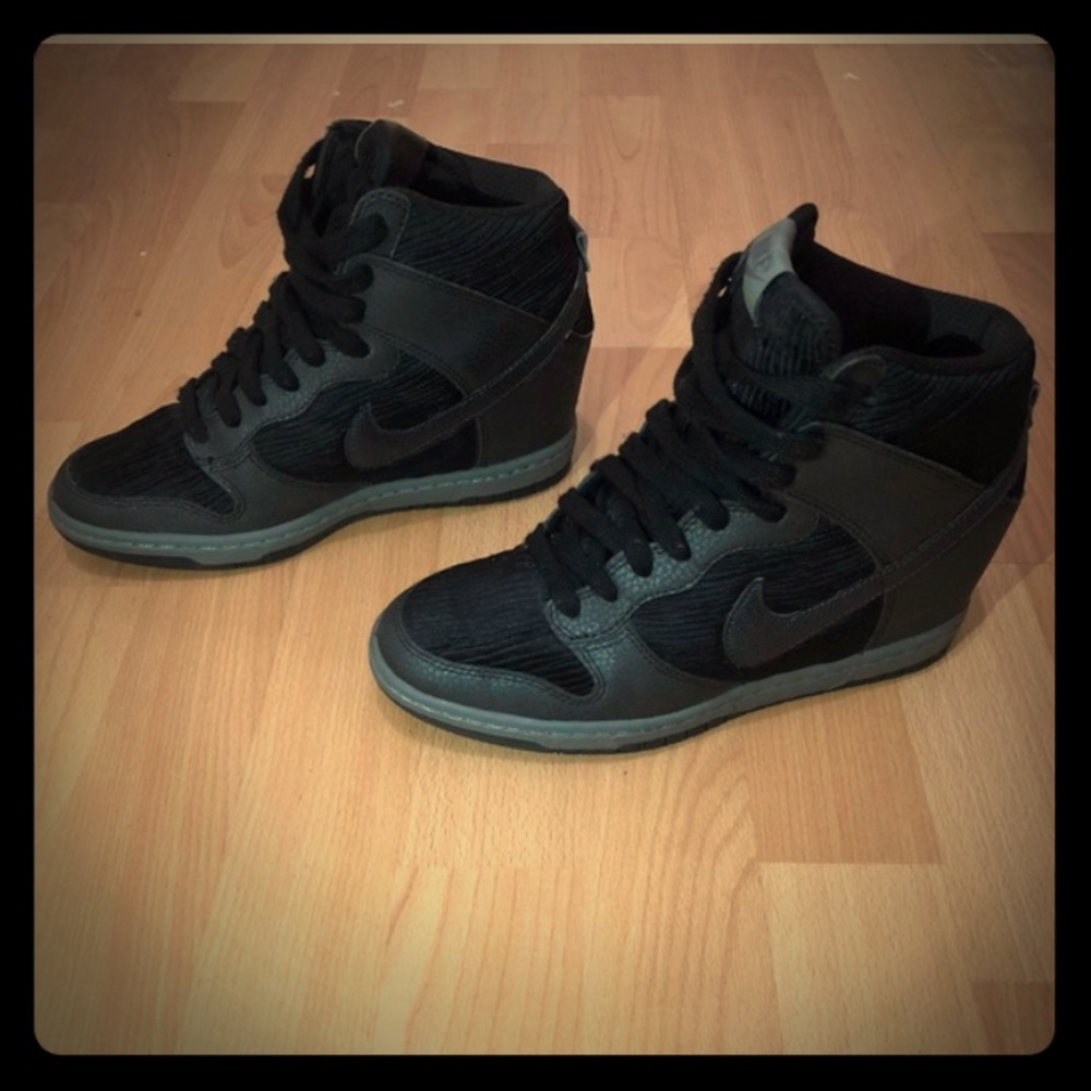 ⭐️Nike Dunk Sky Hi Black Wedges